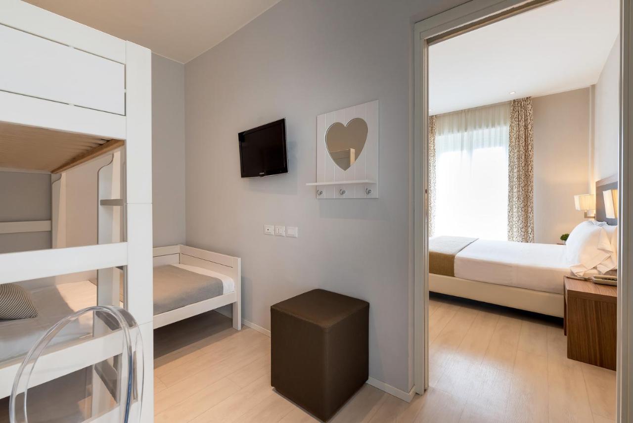 Hotel San Marco กัตตอลิกา ภายนอก รูปภาพ