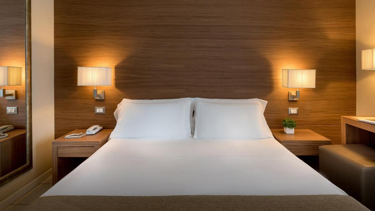 Hotel San Marco กัตตอลิกา ภายนอก รูปภาพ